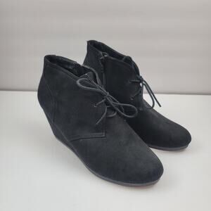 Universal Thread Bessie Ankle Booties Black Faux Suede Wedge Laces Womens 10